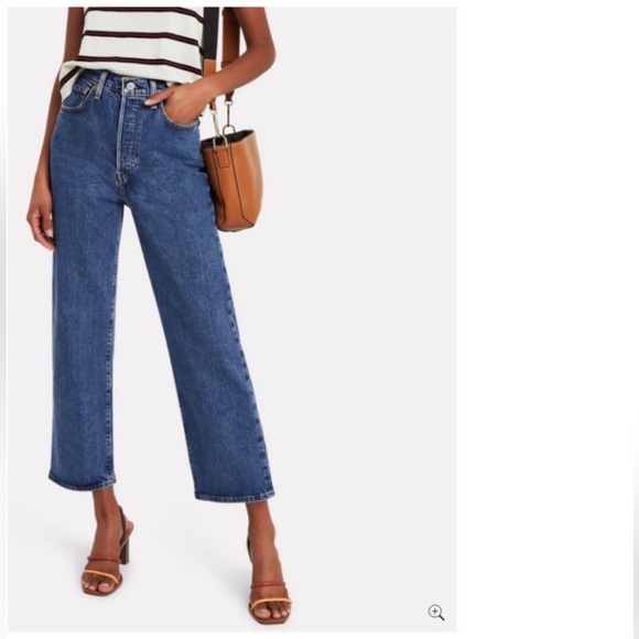 Levi's Premium Ribcage Straight Capital Jeans - Picture 3 of 10